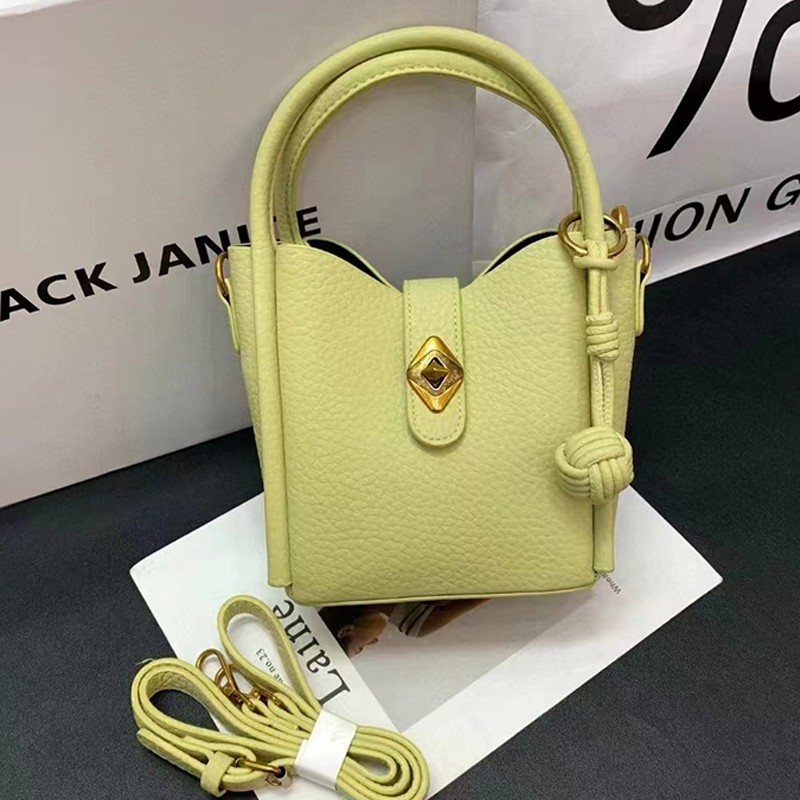 MEL JUN Senior sense of spring and summer handbag with 2024 new fashion commuter crossbody bag popular bucket bag women