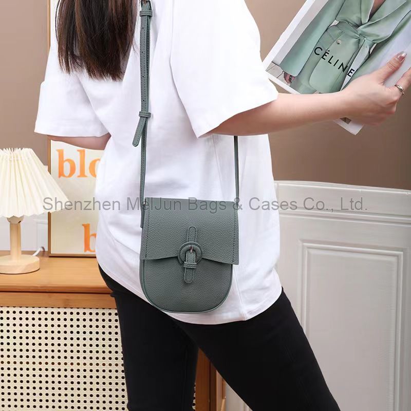 MEL JUN 2024 spring/summer new saddle bag Korean simple underarm bag temperament shoulder bag casual crossbody bag leather women's bag