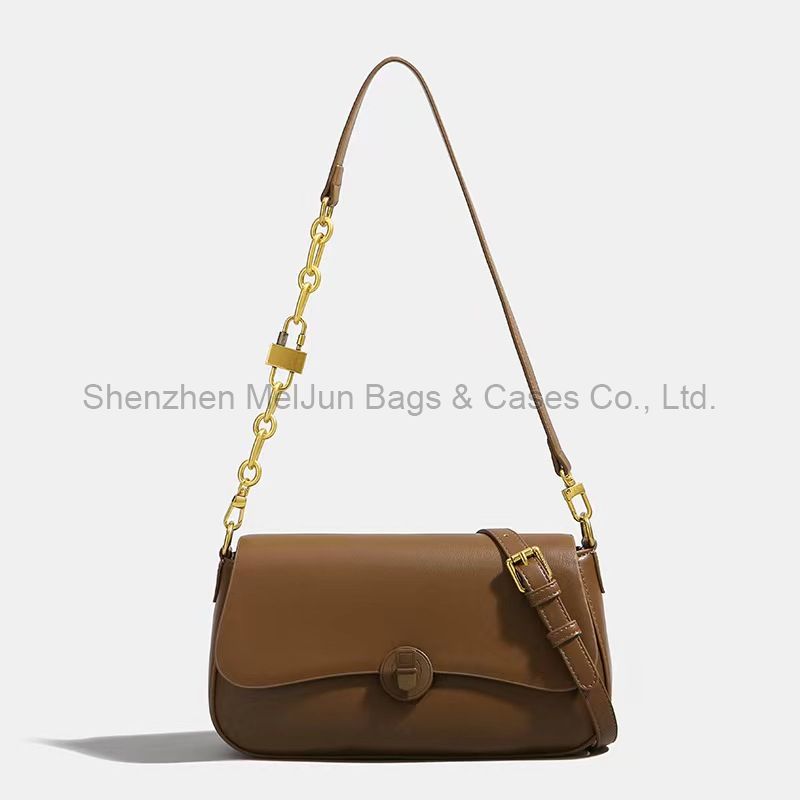 MEL JUN High-grade leather skew bag female 2024 autumn and winter new retro small square bag foreign style all shoulder armpit bag