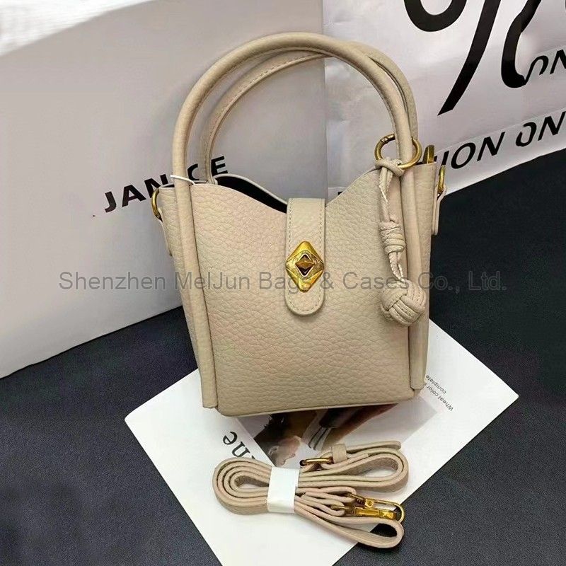 MEL JUN Senior sense of spring and summer handbag with 2024 new fashion commuter crossbody bag popular bucket bag women