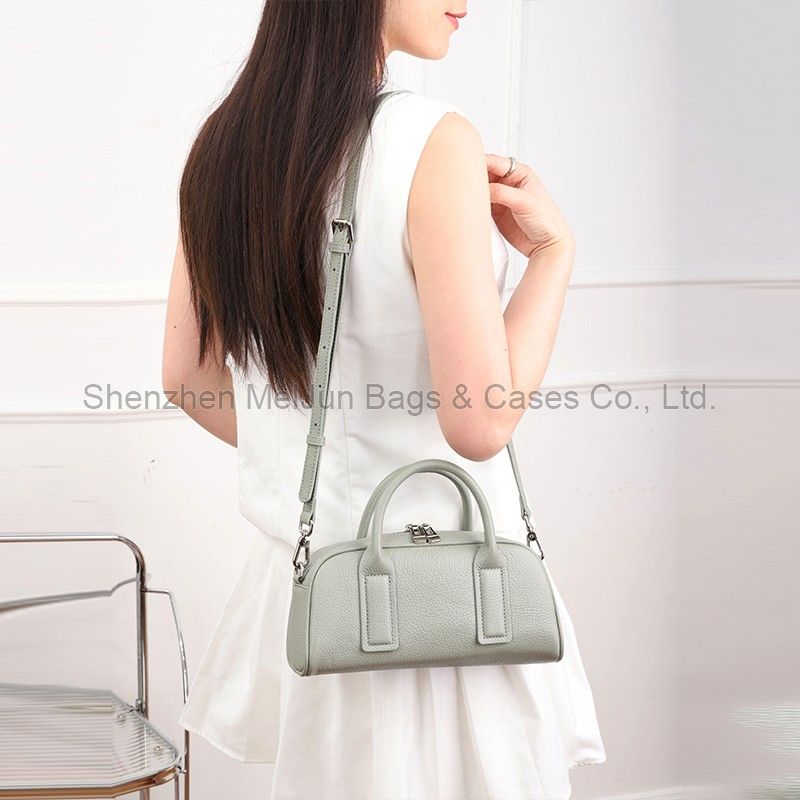 Genuine leather 2024 new retro Boston handbag female commuter niche high-grade texture single shoulder crossbody bag for women