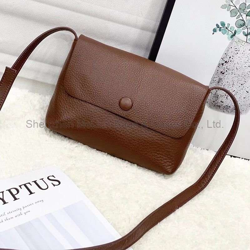 Genuine leather Simple advanced sense of solid color underarm messenger bag 2024 summer new trend niche design single shoulder crossbody bag for women