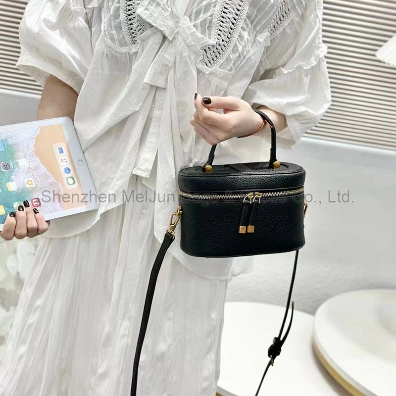 2024 autumn and winter new cowhide box bag makeup bag single shoulder crossbody handbag fashion temperament female bag tide