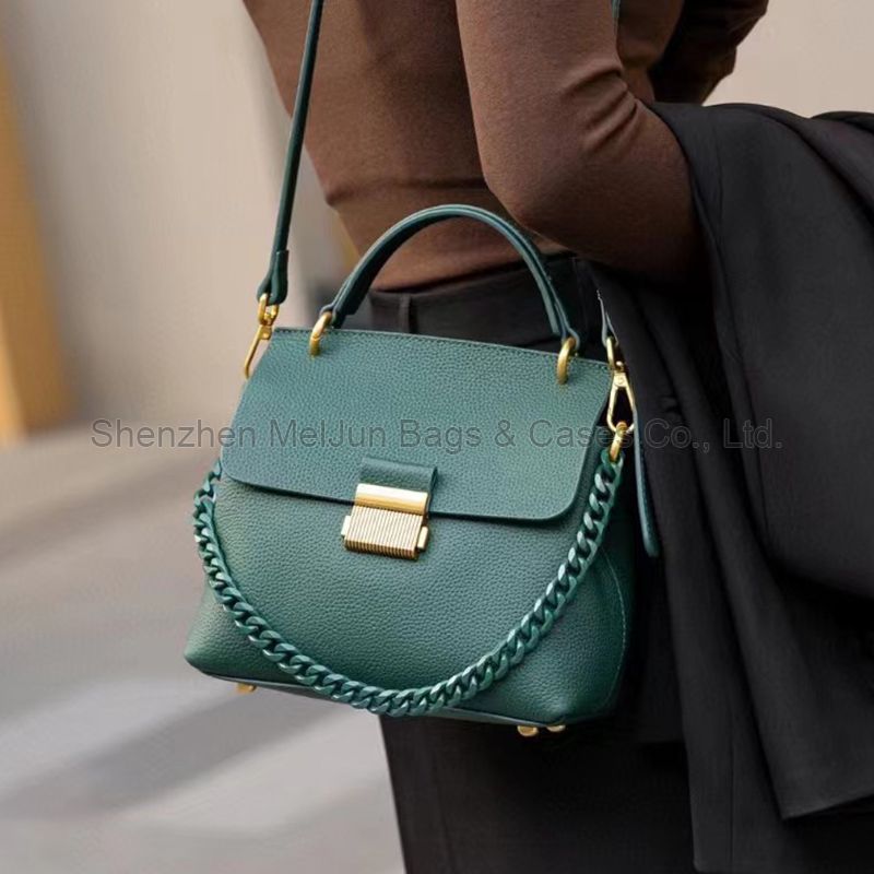 MEL JUN 2024 new leather clamshell Kelly bag niche design fashion simple locking hand bill shoulder oblique span female bag fashion