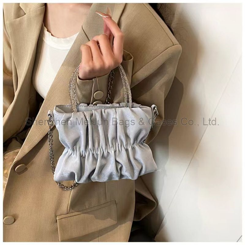 MEL JUN Fashion fresh diamond bag women 2024 new candy-colored pleated small square bag foreign style crossbody bag