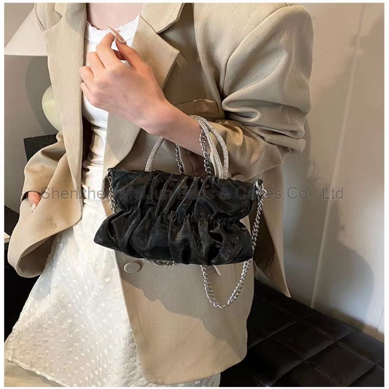 MEL JUN Fashion fresh diamond bag women 2024 new candy-colored pleated small square bag foreign style crossbody bag