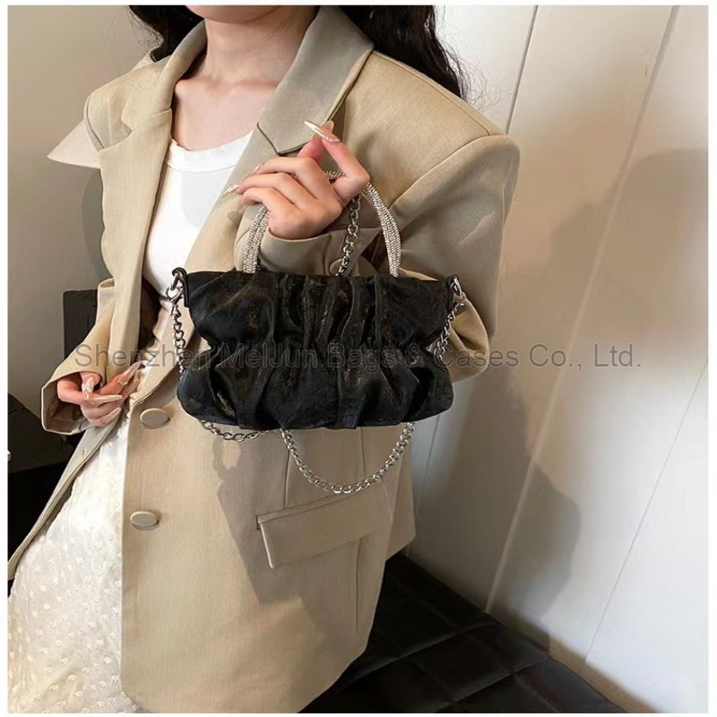 MEL JUN Fashion fresh diamond bag women 2024 new candy-colored pleated small square bag foreign style crossbody bag